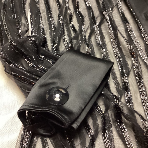 BOB MACKIE.   BLACK BEADED BLOUSE  wow e wow !!!RUNWAY WORTHY 🖤🖤🖤 - Picture 10 of 12
